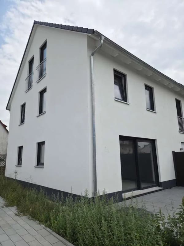 Immobilie in Langensendelbach - Langensendelbach: Neubau-Reihenendhaus, nie bewohnt - provisionsfrei - Bild 2