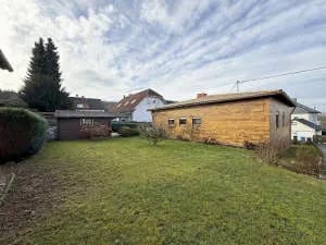 Immobilie in Kiedrich - Hausen v. d. H. nur ca. 7 km von Kiedrich entfernt: Freist. Einfamilienhaus mit Terrasse und Garten - Bild 2
