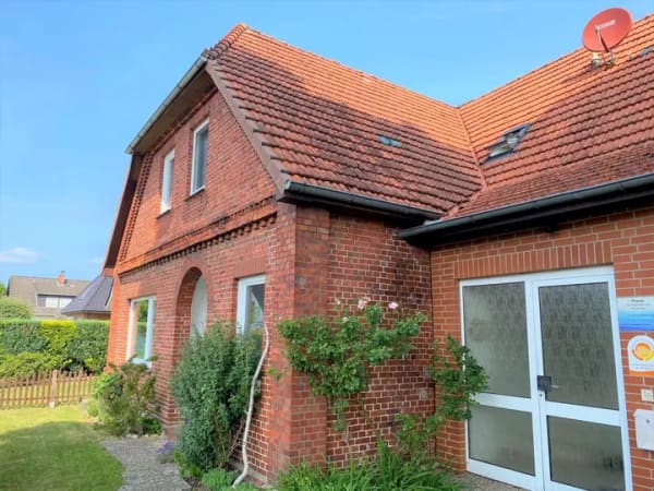 Immobilie in Beverstedt - Stilvolles saniertes Mehrfamilien-Landhaus mit 4 Wohneinheiten in Stubben, Gemeinde Beverstedt. - Bild 2