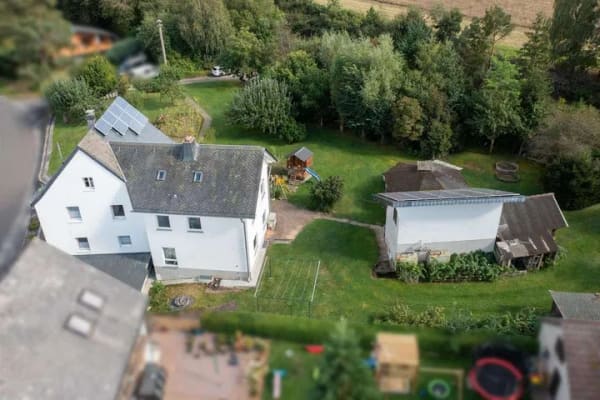 Immobilie in Nannhausen - Gepflegtes Ein- bis Zweifamilienhaus mit PV-Anlage auf großem Grundstück in Ortsrandlage - Bild 4