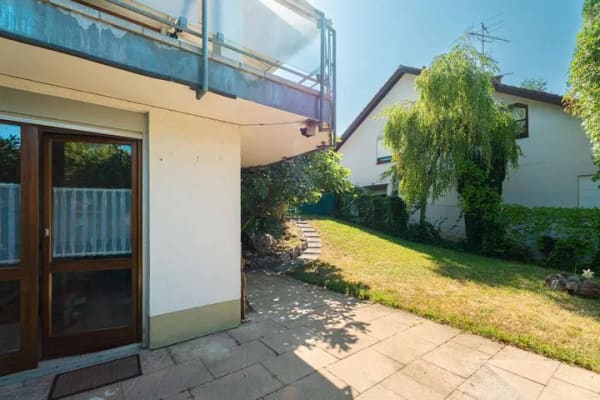 Immobilie in Teningen - TRAUMHAFT MIT WEITBLICK - Bild 2