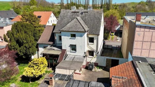 Immobilie in Halle (Saale) - Villa mit RIESIGEM Garten - Bild 2