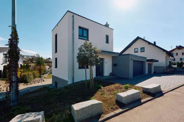Immobilie in Frittlingen - Modernes Wohnen neu definiert – exklusives Haus mit Dachterrasse - Bild 0