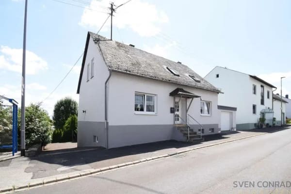 Immobilie in Mörschied - Großer Garten und direkt bezugsfertig - Einfamilienhaus in Mörschied - Bild 0