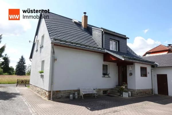 Immobilie in Neschwitz - Njeswačidło - Freistehendes Einfamilienhaus mit traumhaftem Grundstück – gepflegtes Wohnen in ruhiger Dorflage - Bild 0