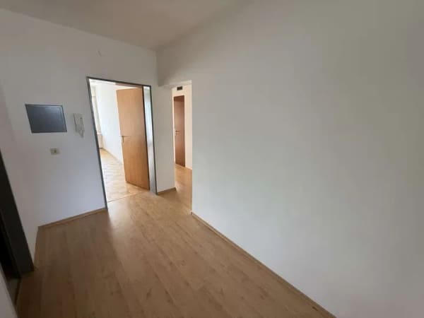 Immobilie in Elchingen - Privatverkauf! Helle schöne 2-Zimmer-Wohnung in Elchingen - Bild 2