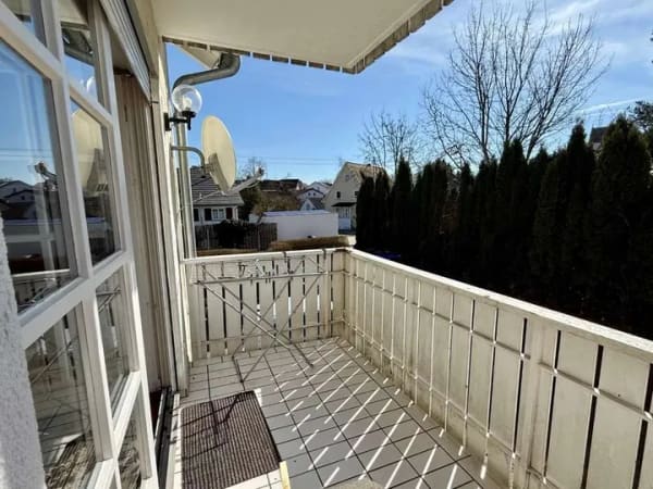Immobilie in Hohenfels - Gepflegte 3-Zimmer-Wohnung mit neuwertiger Einbauküche, Balkon + Garage - Bild 2