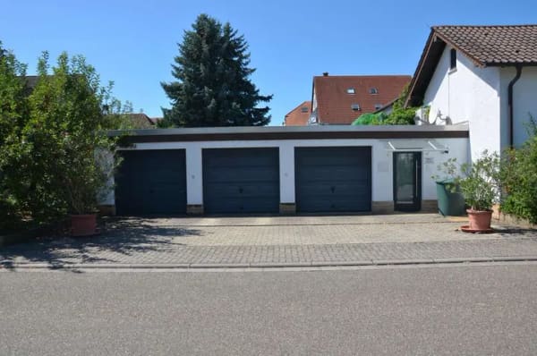 Immobilie in Lingenfeld - Einfamilienhaus mit gehobener Innenausstattung in Lingenfeld - Bild 1