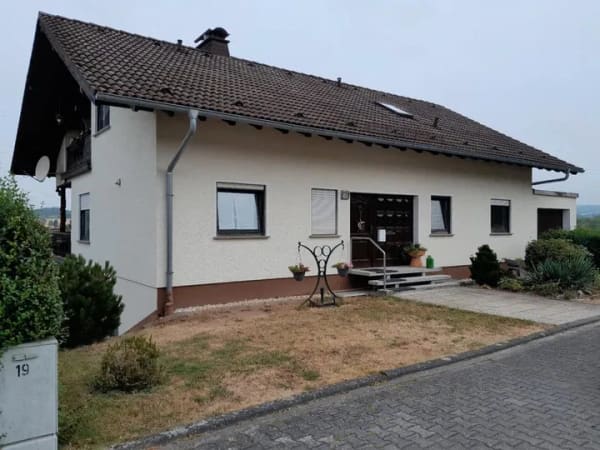 Immobilie in Ruppach-Goldhausen - Mehrfamilienhaus in Ruppach-Goldhausen - Bild 0