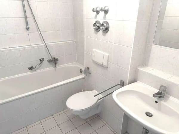 Immobilie in Holzkirchen - 1-Zimmer-Apartment ( nicht vermietet ) im Florianshof in Holzkirchen zu verkaufen - Bild 3