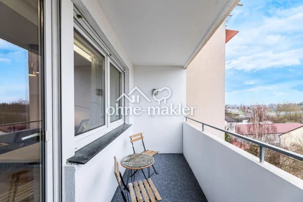 Immobilie in Hallstadt - PROVISIONSFREI: Renovierte 3-Zimmer-Wohnung mit Balkon, Domblick, Aufzug und Garage - Bild 4