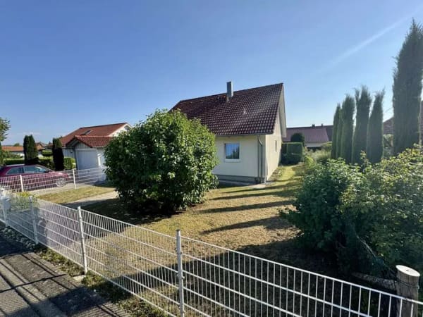 Immobilie in Frickingen - Reserviert - Familienglück in ruhiger Lage und super Infrastruktur ca. 130qm (5 Zimmer) inkl. Garage - Bild 1