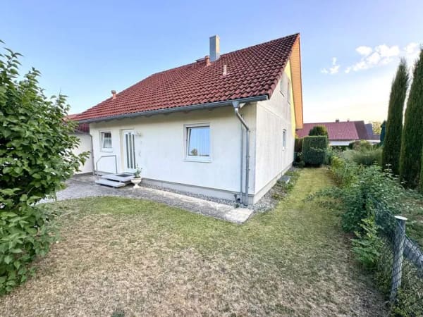 Immobilie in Frickingen - Reserviert - Familienglück in ruhiger Lage und super Infrastruktur ca. 130qm (5 Zimmer) inkl. Garage - Bild 3