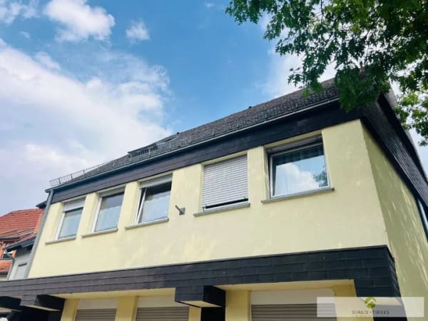 Immobilie in Werl - Wohnen mit Komfort in Werl: 2-Zimmer-Eigentumswohnung mit Gäste-WC, Einbauküche und Stellplatz - Bild 1