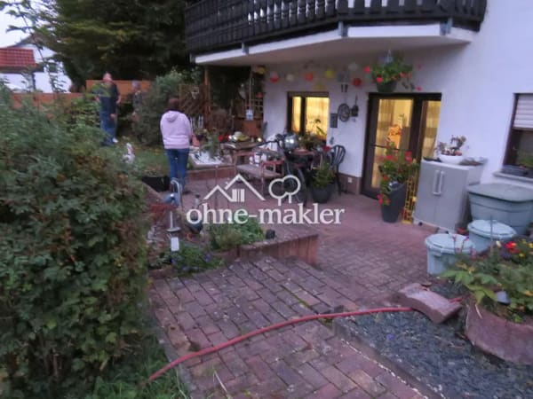 Immobilie in Waldsolms - Sonnige Eigentumswohnung 65 qm 3 ZKB Brandoberndorf große 15 qm Terrasse südwest - Bild 0