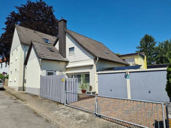 Immobilie in Pattensen - Ein besonderes Haus, nicht von der Stange! - Bild 1
