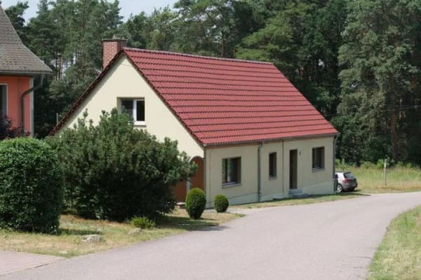 Immobilie in Rabenstein/Fläming - Idyllisch im Naturpark Hoher Fläming am Fuße der Burg Rabenstein gelegenes Landhaus - Bild 0