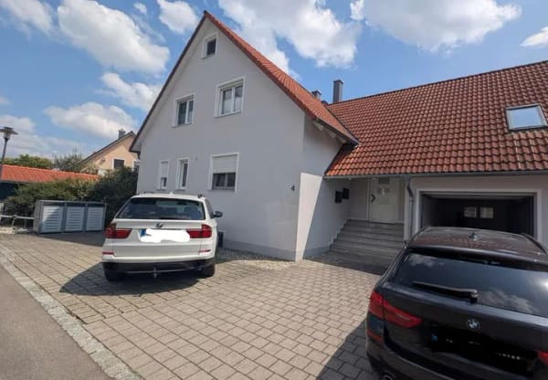 Immobilie in Waidhofen - Provisionsfreie, sonnige 3 Zimmerwohnung mit großem Südbalkon und separatem Hobbyraum - Bild 2