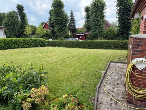Immobilie in Kremperheide - Einfamilienhaus mit Blick über die Felder - Bild 1