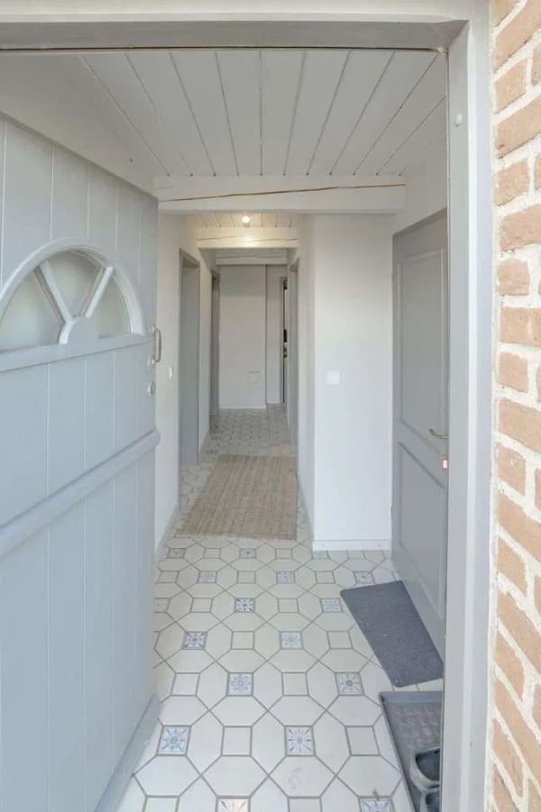 Immobilie in Emmelsbüll-Horsbüll - Zwischen Horizont und Meer – Exklusives Reetdachhaus vor den Toren Sylts - Bild 1
