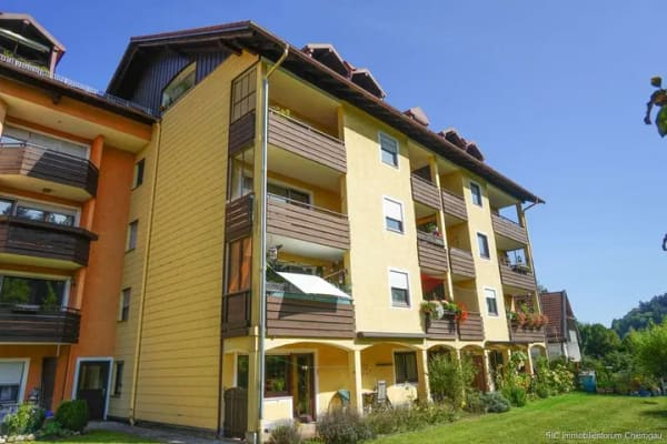 Immobilie in Surberg - Vermietete 3-Zimmer-Wohnung inkl. Tiefgarage in sonniger Lage am Stadtrand von Traunstein - Bild 1
