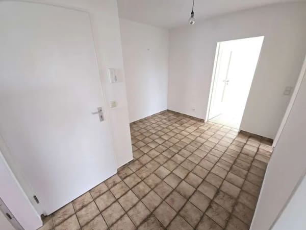 Immobilie in Telgte - Attraktive Dachgeschosswohnung - 
mit bester Anbindung - Bild 2