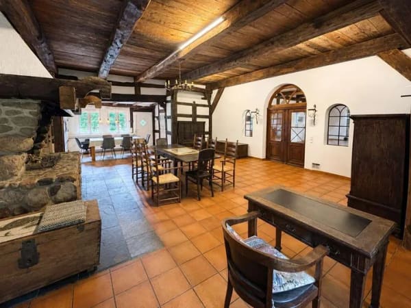 Immobilie in Eydelstedt - Historisches Fachwerkanwesen auf ca. 9.400 m² großem Naturgrundstück - Bild 2