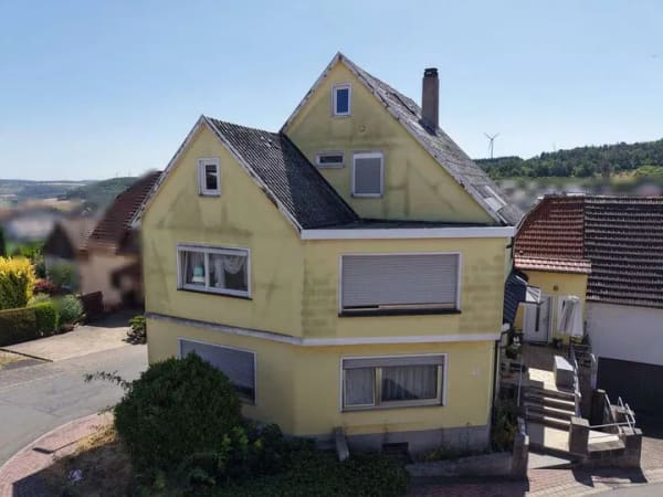 Immobilie in Höpfingen - Attraktives Mehrfamilienwohnhaus in zentraler Lage von Höpfingen
 - Bild 1