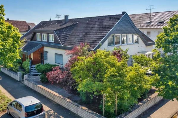 Immobilie in Bruchsal - Großzügiges Wohn- und Geschäftshaus mit Praxis, flexiblem Nutzungspotenzial und Gartenidylle - Bild 3