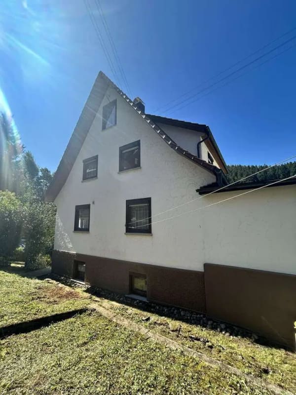 Immobilie in Schramberg - Charmantes Fachwerkhaus mit sonnigem Garten - ein Zuhause voller Möglichkeiten! - Bild 2