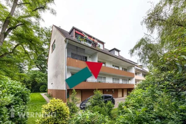 Immobilie in Bonn - 4-Zimmer-Wohnung zur individuellen Neugestaltung – mit großem Balkon und Garage - Bild 1