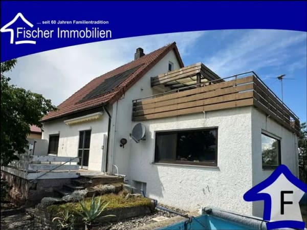 Immobilie in Bopfingen - Bopfingen, Liebhaberobjekt Einfamilienhaus mit großem Grundstück in Alleinlage - Bild 0