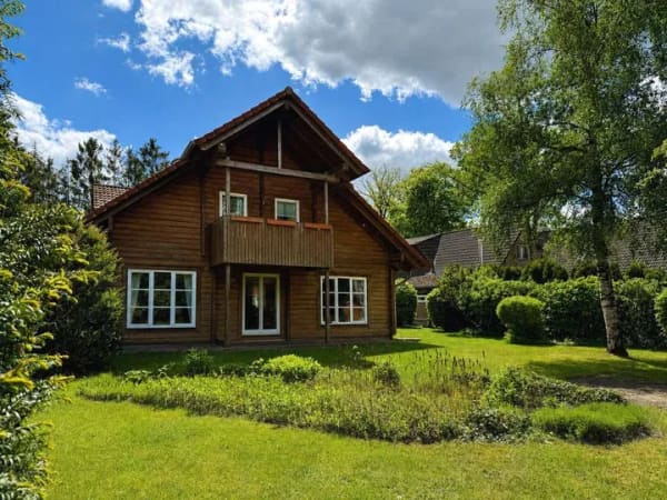 Immobilie in Wietze - Wietze-Wieckenberg: Blockbohlenhaus mit besonderem Wohnambiente - Bild 0