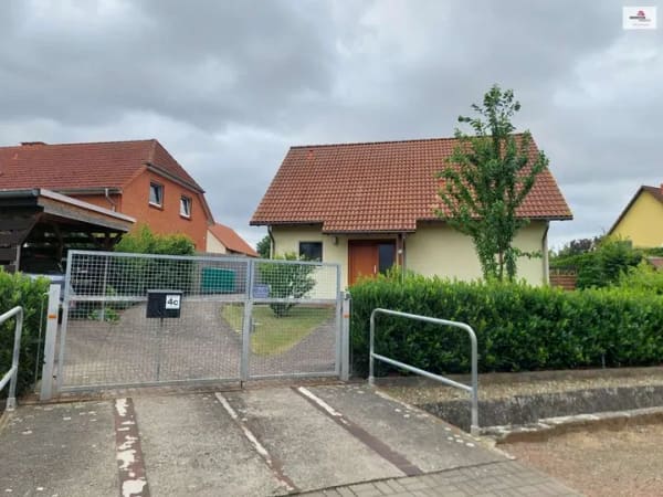 Immobilie in Falkenstein/Harz - Bereit zum Einziehen: Gepflegtes Einfamilienhaus in ruhiger Lage von Ermsleben - Bild 0
