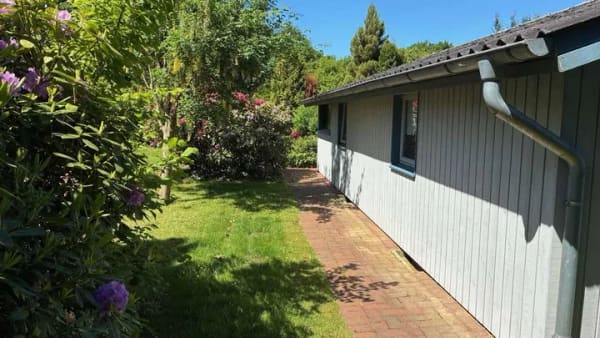 Immobilie in Hohenwestedt - Gepflegtes Holzhaus in Falkenburg - Bild 1