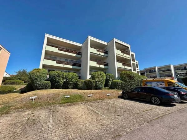 Immobilie in Neubulach - Idyllische 3-Zimmer-Wohnung mit Außenstellplatz - Ideal zur Selbstnutzung oder als Kapitalanlage - Bild 0