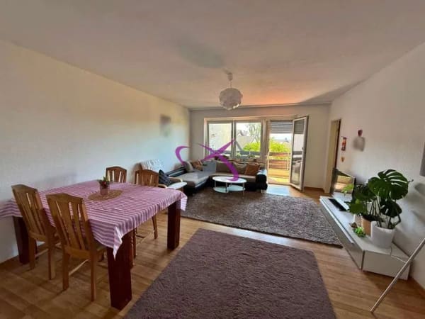 Immobilie in Neubulach - Idyllische 3-Zimmer-Wohnung mit Außenstellplatz - Ideal zur Selbstnutzung oder als Kapitalanlage - Bild 4