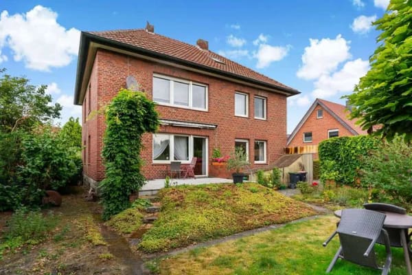 Immobilie in Harsewinkel - Zweifamilienhaus mit 712 m² Grundstück und Doppelgarage in Harsewinkel - Bild 4
