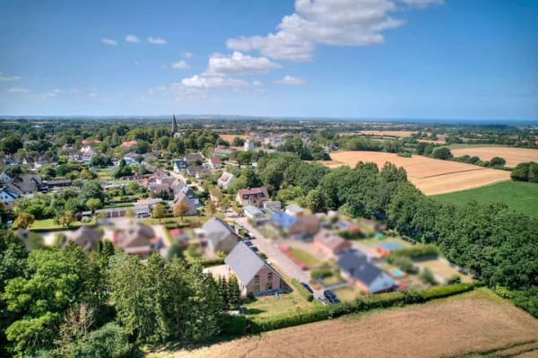 Immobilie in Wangels - Freiraum und Weitblick: Modernisiertes Familienhaus in ruhiger Feldrandlage - Bild 1