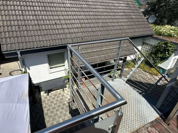 Immobilie in Jockgrim - Flexibles Wohnkonzept: Zweifamilienhaus mit vermieteter Einheit und viel Potenzial - Bild 4