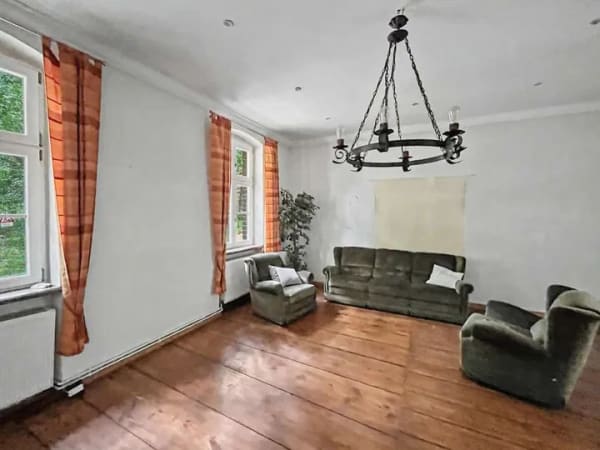 Immobilie in Schenkendöbern - Viel Platz für Ihre Ideen - Einfamilienhaus in naturnaher Lage von Schenkendöbern - Bild 2