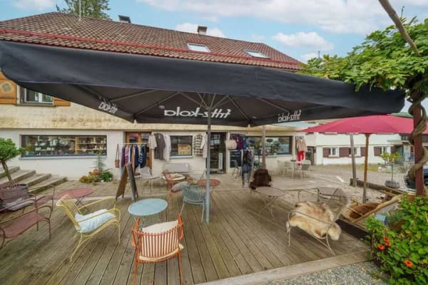 Immobilie in Scheidegg - Top-Investment - Etabliertes Gewerbe, drei Wohnungen & Ausbaureserve  - Bild 0