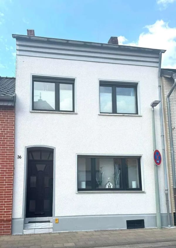Immobilie in Elsdorf - ++ Ihr neues ZUHAUSE im GRÜNEN: Charmantes Kleinod mit privatem Gartenparadies! ++ - Bild 0