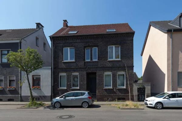 Immobilie in Gladbeck - Seltene Kaufgelegenheit: Einfamilienhaus, nutzbar als 3-Familienhaus - Bild 1