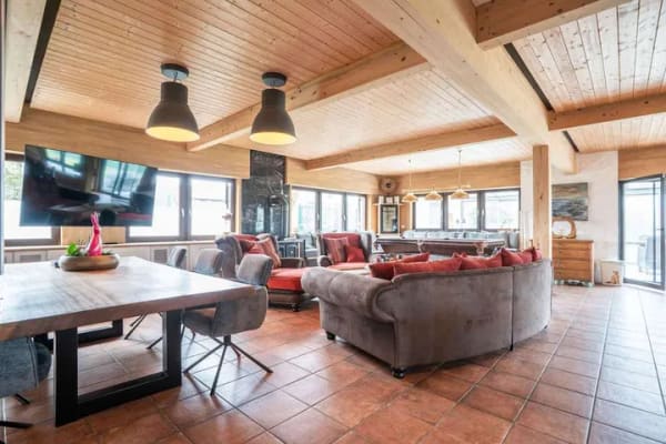 Immobilie in Laer - Zwei Immobilien, ein Standort. Hochwertig saniertes Wohnhaus und Gewerbeimmobilie auf 3.078 m² - Bild 2