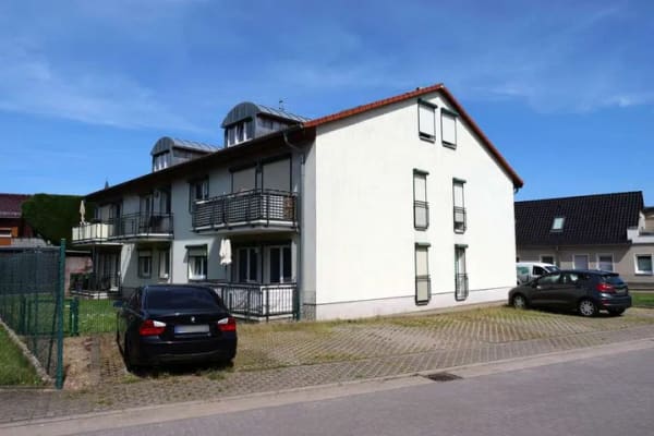 Immobilie in Südliches Anhalt - Mehrfamilienhaus mit 7 Wohneinheiten in Radegast – Solide Bauqualität und nachhaltige Investition! - Bild 1
