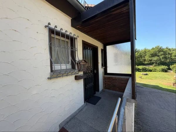 Immobilie in Bad Hersfeld - Zweifamilienhaus in Bad Hersfeld mit 3 Garagen - Bild 2