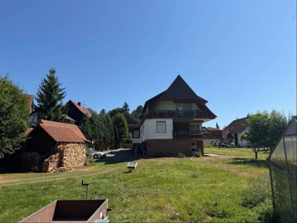 Immobilie in Bad Hersfeld - Zweifamilienhaus in Bad Hersfeld mit 3 Garagen - Bild 3