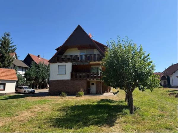 Immobilie in Bad Hersfeld - Zweifamilienhaus in Bad Hersfeld mit 3 Garagen - Bild 4