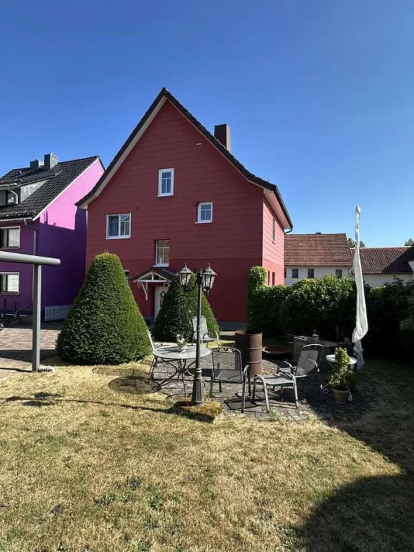 Immobilie in Wildeck - Wo das Herz wohnt - liebevoll gepflegtes Kleinod mit Wohlfühlgarten - Bild 3